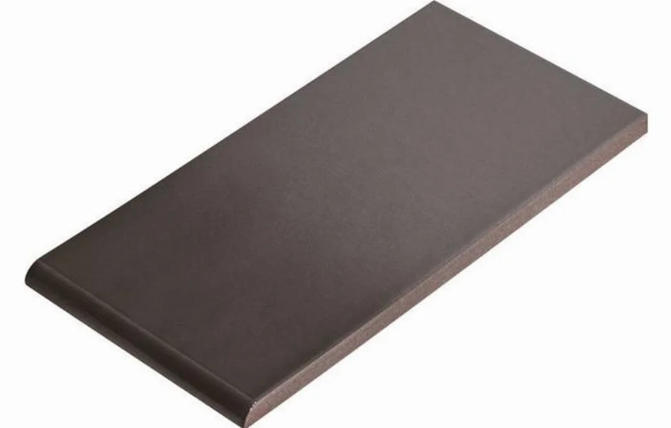 Подоконник глазурованный Szkliwiona Grafit 135x245x13 Cerrad