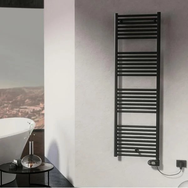 Полотенцесушитель электрический Cordivari Lisa 22 Electric 1160×500 мм (ТЭН: 600 W ECO T01, цвет: Nero Opaco)