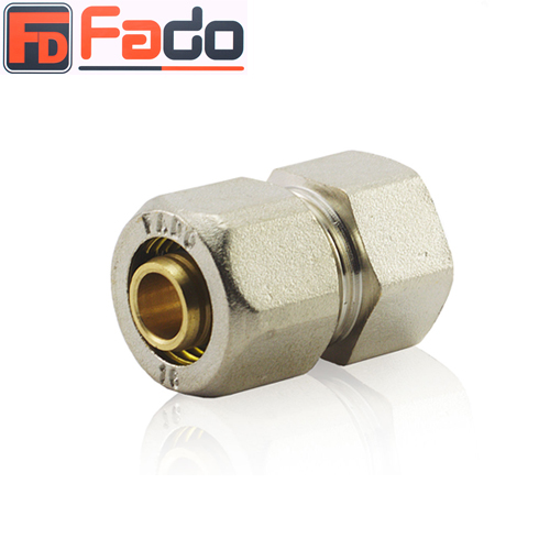 Муфта обжимная Fado Compress Ø 32×1-1/4" внутренняя резьба