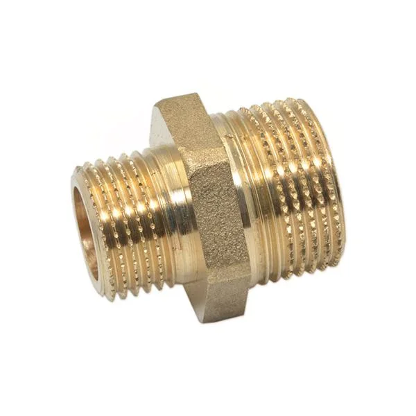 Ніпель редукційний латунний Pattaroni Ø 1/4"×1/2" зовнішня різьба